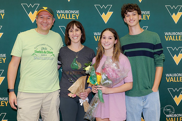20260922 Girls Swim & Dive Senior Night-8