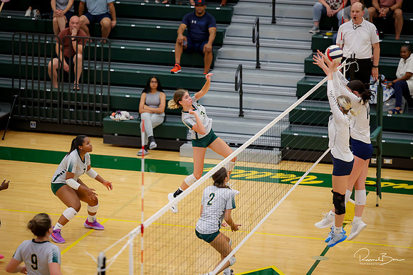 20240828 Oswego East-98