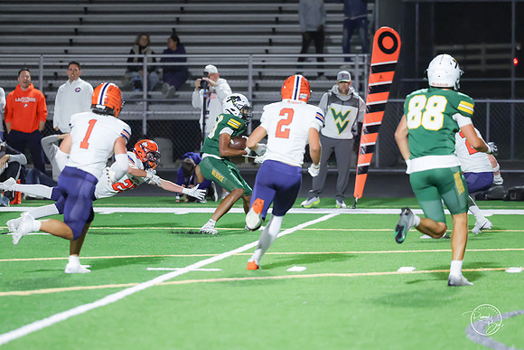20260925 Naperville North Game-37