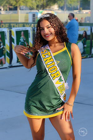 20260911 Dance Team Sidelines-2