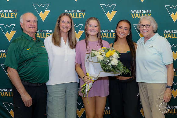 20260922 Girls Swim & Dive Senior Night-34