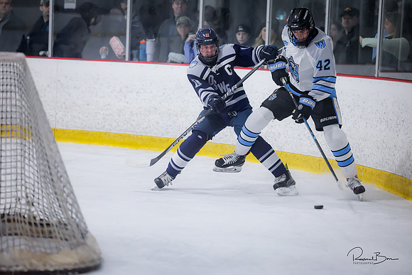 20241123 Varsity Oswego-36