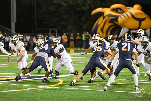 20260918 Neuqua Valley-36