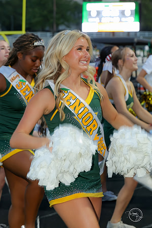 20260911 Dance Team Sidelines-23