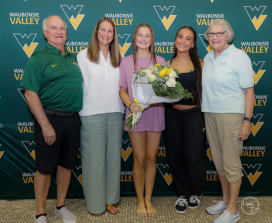 20260922 Girls Swim & Dive Senior Night-33
