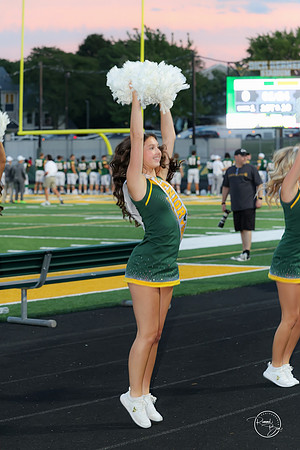 20260911 Dance Team Sidelines-17