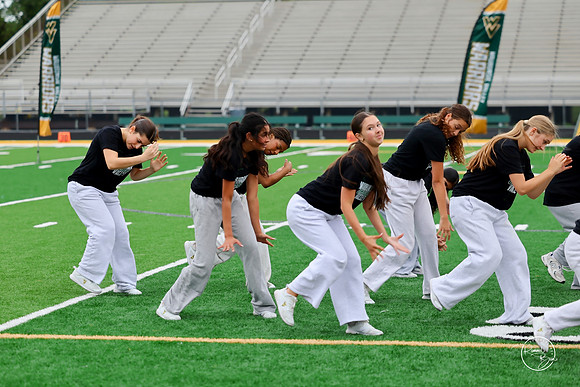 20260925 Orchesis at the Pep Rally-79