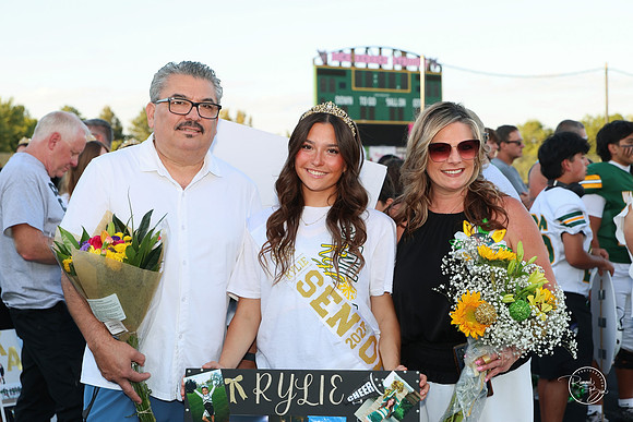 20260911 Cheer Senior Night -16