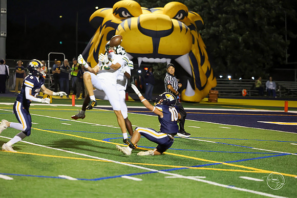20260918 Neuqua Valley-47