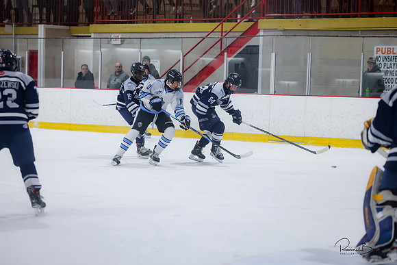 20241123 Varsity Oswego-56