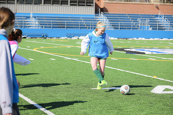 20200307 WV Girls Soccer Practice-72