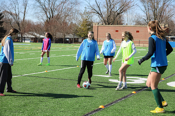 20200307 WV Girls Soccer Practice-66