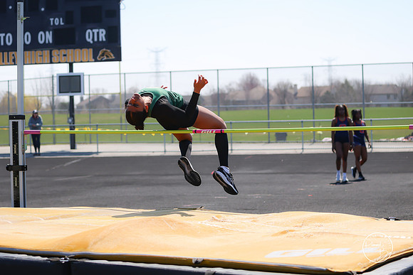 20250412 Metea Valley Meet-68