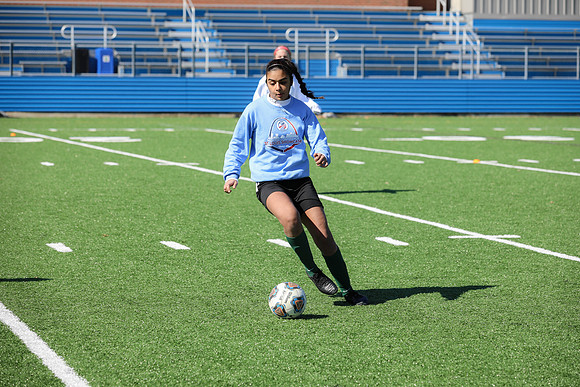 20200307 WV Girls Soccer Practice-169