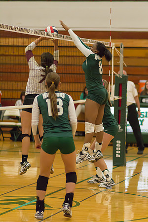 WV-GirlsVBall-6844