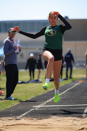20250412 Metea Valley Meet-40