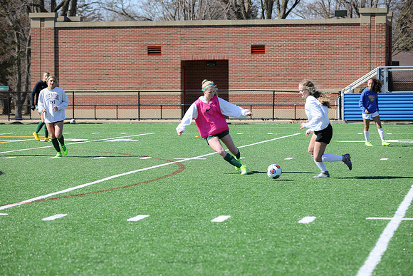20200307 WV Girls Soccer Practice-183