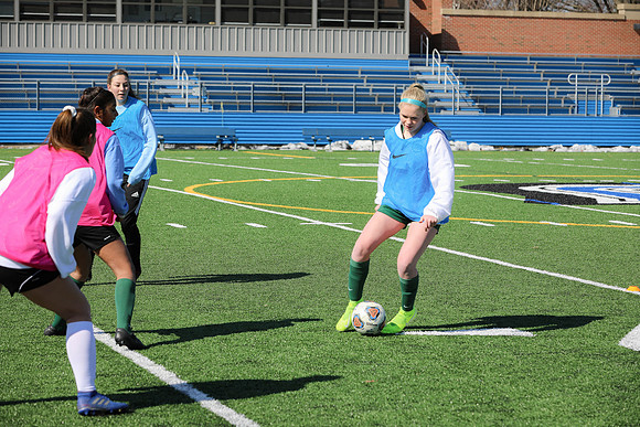 20200307 WV Girls Soccer Practice-71
