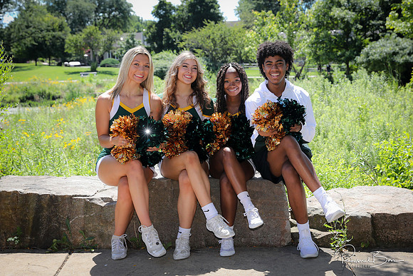 2022-23 Cheer Team-16