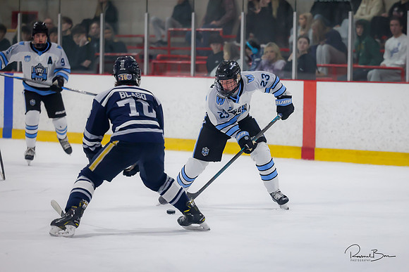 20241123 Varsity Oswego-57