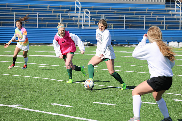20200307 WV Girls Soccer Practice-198