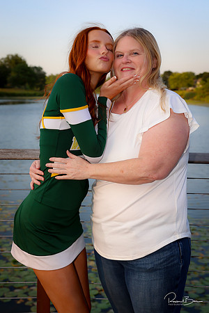 2024 Senior Cheer Moms-56
