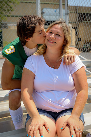 2024 WV Football Moms-4