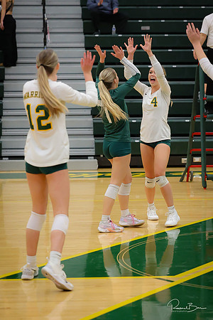 20241024 JV Naperville Central-5