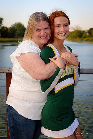 2024 Senior Cheer Moms-51