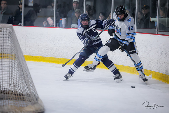 20241123 Varsity Oswego-35