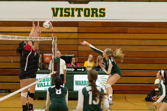 WV-GirlsVBall-6749