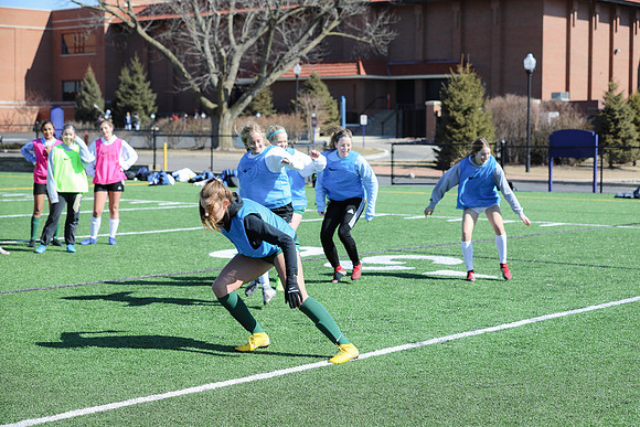 20200307 WV Girls Soccer Practice-143