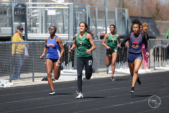 20250412 Metea Valley Meet-104
