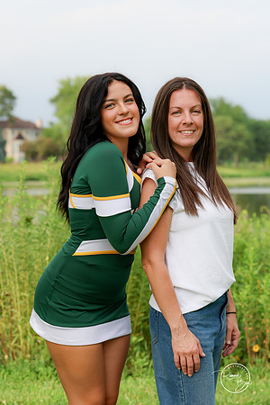 2026 Senior Cheer Moms-37