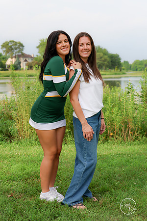2026 Senior Cheer Moms-36