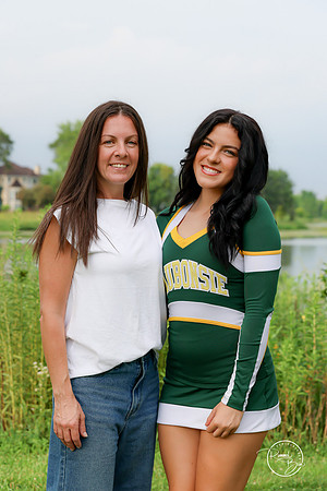 2026 Senior Cheer Moms-30