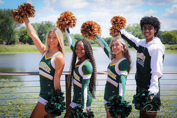 2022-23 Cheer Team-13