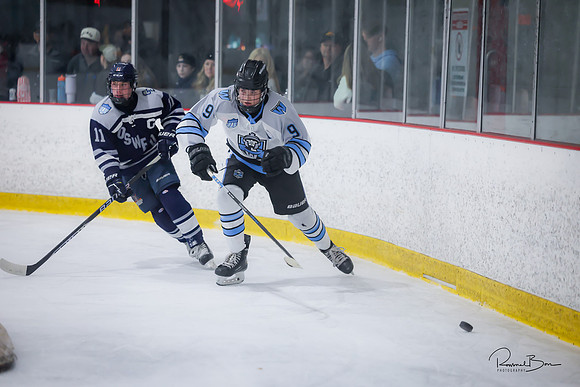 20241123 Varsity Oswego-43