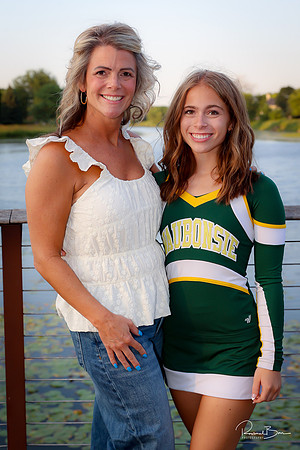 2024 Senior Cheer Moms-74