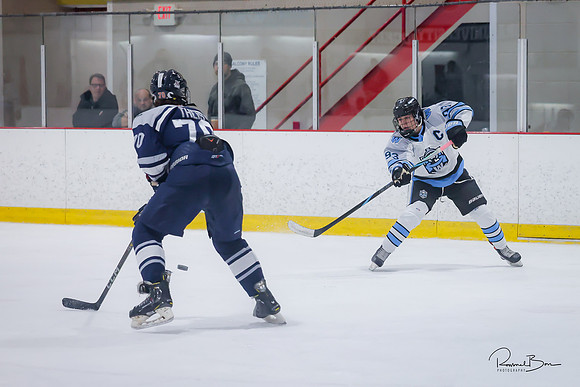 20241123 Varsity Oswego-68