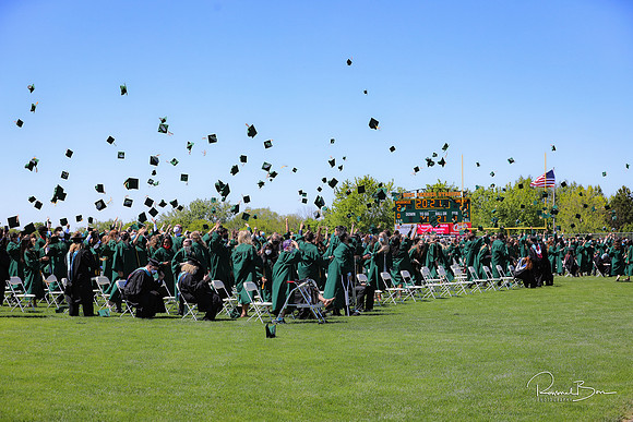 2021 The Graduates-247