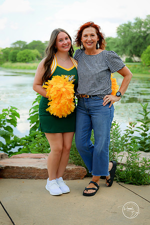2026 Senior Dance Moms-23