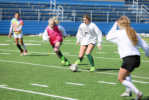 20200307 WV Girls Soccer Practice-197