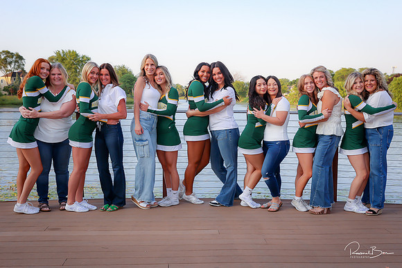 2024 Senior Cheer Moms-8