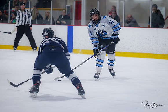 20241123 Varsity Oswego-64