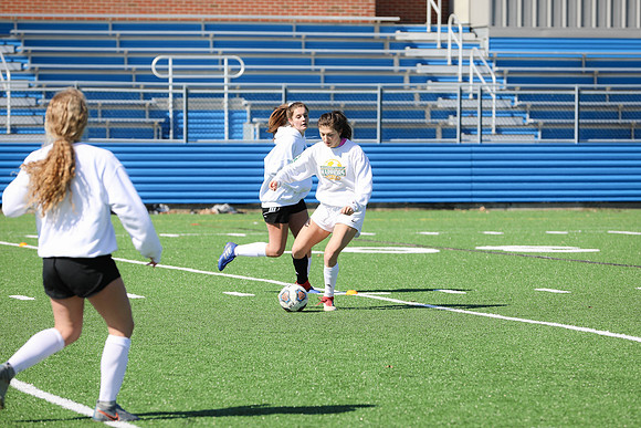 20200307 WV Girls Soccer Practice-178