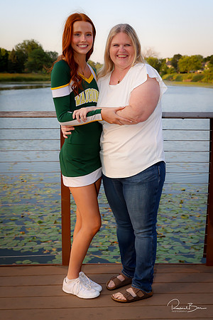 2024 Senior Cheer Moms-53