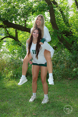 Senior Group Shots-11
