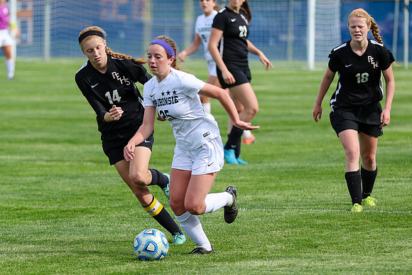 2016 WV Girls Soccer vs Plainfield East-30