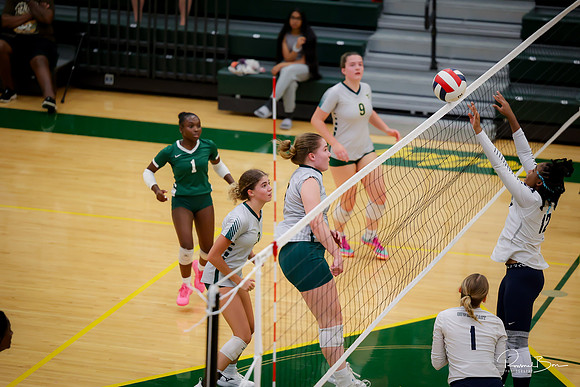 20240828 Oswego East-90